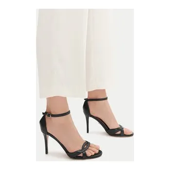 Dámské sandále Sandály Gino Rossi NADI-2. Černá 37