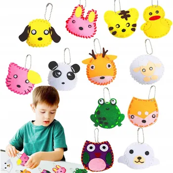 kreativní sada SADA PRO VÝROBU NÁŠIVEK A PŘÍVĚSKŮ PRO DĚTI - ŠITÍ A VYŠÍVÁNÍ 12 Ks