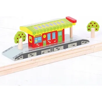 Vláček a vláčkodráha BIGJIGS: Dřevěné ŽELEZNIČNÍ NÁDRAŽÍ BJT190