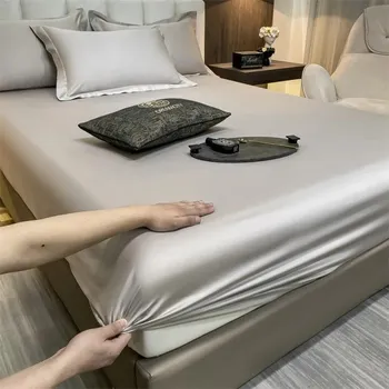 Prostěradlo Napínací prostěradlo s gumou 400 TC rozměr 140 x 190 cm Jednobarevné hladké prostěradlo příjemné na dotek Pro matrace do 30 cm stříbrná