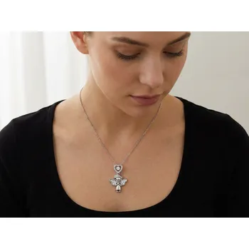 Náhrdelník B-TOP Elegantní náhrdelník s přívěskem anděl se srdcem stříbrná
