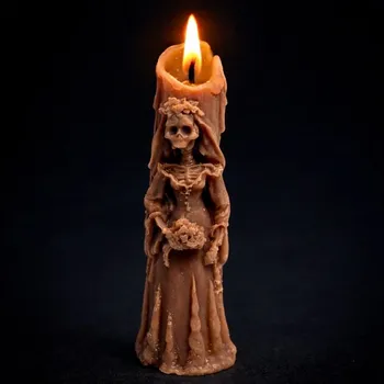 Svíčka Vonná svíčka Mrtvá nevěsta | 40 g | Svíčkománie3D | Barva: Hnědá