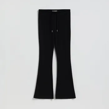 Dámské kalhoty Reserved - Zvonové kalhoty s viskózou - černý - 017HT-99X - 017HT-99X-S