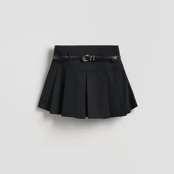 Dámské kraťasy Reserved - Kraťasová sukně s páskem - černý - 491HV-99X - 491HV-99X-L