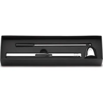 Zapalovač v černé dárkové krabičce