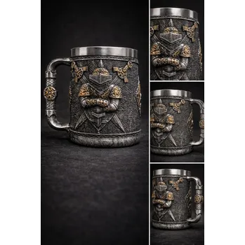 Nerezový hrníček na pivo - rytíř