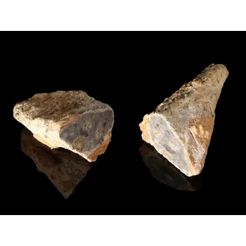 Přírodní kámen Meteorit | Lunar | Bechar 003/006 | 2,03 g (1,12 + 0,91 g)