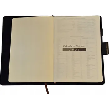 Diář Knižní kalendář 2026 Vyměnitelná náplň formátu blízko A4 Týdenní Drops Office