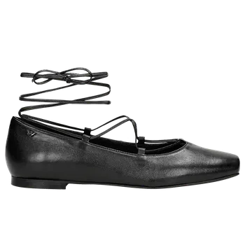 Dámské polobotky Černé Kožené Balerínky S Vázáním Na Řemínek Wojas 4403951 40