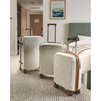 Sada 3 kufrů skořepinových krémově bílá a hnědá syntetický materiál železný zámek TSA tichá kolečka zip proti krádeži 3 velikosti moderní design Beliani