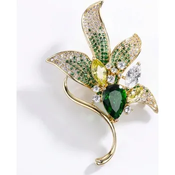 Souprava šperků B-TOP Brož Magnolia s broušenými krystaly – zelená