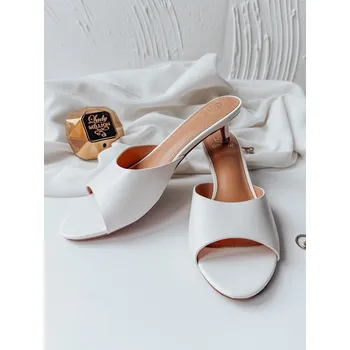 Dámské pantofle Dámské pantofle DORIMI ZY0973 Barva: Bílá, Velikost: 38