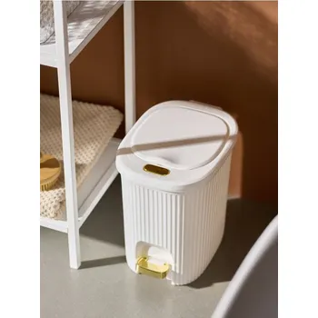 Odpadkový koš Sinsay - Rýhovaný koš na odpadky s víkem - bílá - 158HO-00X - 158HO-00X-ONE