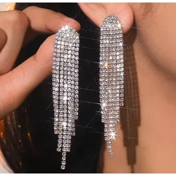 Náušnice B-TOP Dlouhé krystalové náušnice se střapci - postříbřené