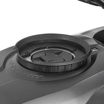 Zavazadlo na motocykl Kappa BF18K redukce montáž TANKLOCK tankvaku na víčko nádrže motorky SUZUKI DL 1000 V Stro