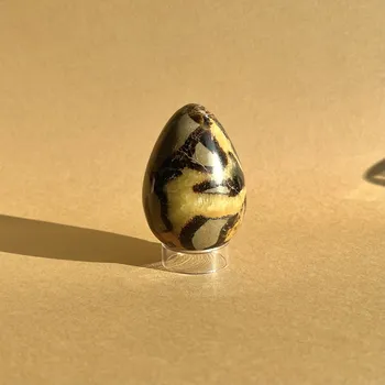 Plastový stojánek na kulaté minerály (3 cm) Stojánek na minerály