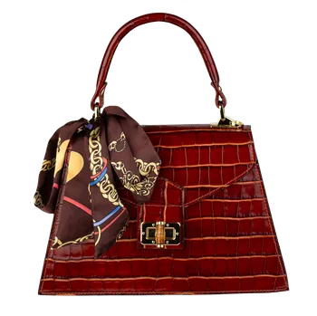 Kabelka NovaKabelka.cz Kožená italská crossbody kabelka Flavia Cocco Marrone