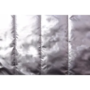 Prošev s leskem ve stříbrné barvě s ozdobným prošitím a podšívkou CS-411