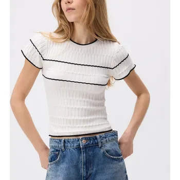 Dámské oblečení Reserved - Žerzejový top s&nbsp;vysokým podílem viskózy - krémová - 428EB-01X - 428EB-01X-M