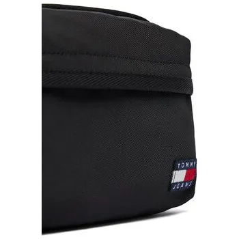 Kabelka Kabelka Tommy Jeans Tjw Ess Daily Crossover AW0AW17286 Černá OS