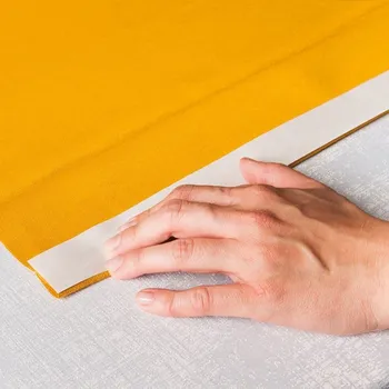 Nažehlovací páska na textil šíře 3 cm - délka 3 m