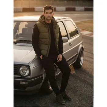 Sinsay - Prošívaná puffer vesta s kapucí - olivová - 174HM-81X - 174HM-81X-L