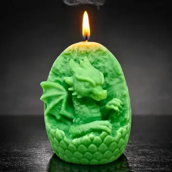 Svíčka Vonná svíčka Dračí vejce | 230 g | Svíčkománie3D | Barva: Zelená