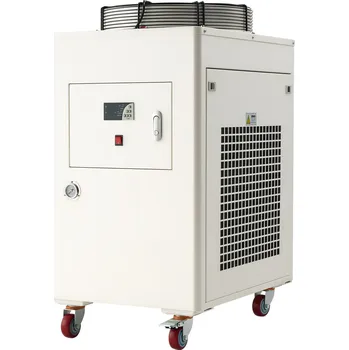 Chladič motoru Vevor Průmyslový vodní chladič 8000W, 70 L/min, 40L nádrž pro CO2 laser