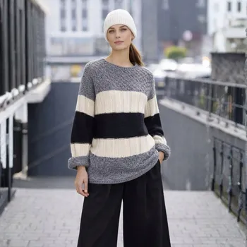 Dámský svetr Dámský svetr s proužky, italský styl