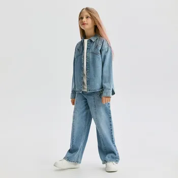 Dívčí oblečení Reserved - Džíny super široké s výšivkou - modrá - 733CV-50J - 733CV-50J-158