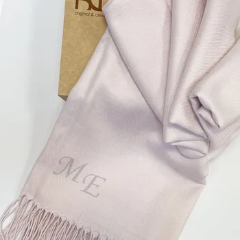 Šála Luxusní starorůžová pašmínová šála – něžná elegance a osobní kouzlo Vyberte variantu: bez jakékoliv úpravy + prémiové dárkové balení BE Original