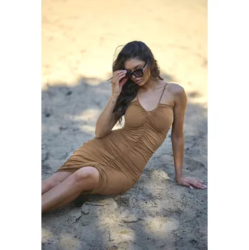 Dámské šaty Vypasované midi šaty s řasením NU477 Barva: Hnědá, Velikost: ONE SIZE