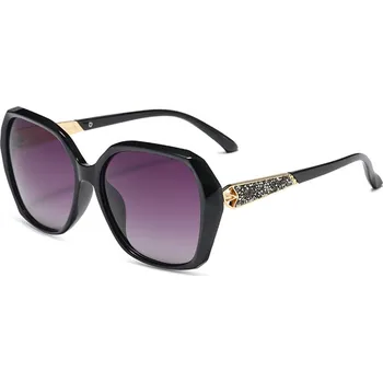 Sluneční brýle Techsuit - Sluneční brýle polarizační (5599) - pro ženy s UV ochranou, PC - černá / šedá