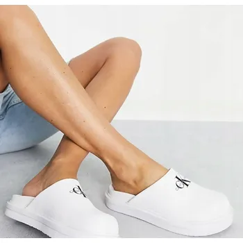 Dámské pantofle Nazouváky Calvin Klein Jeans CLAG YW0YW00828 nazouváky bílé kožené vel. 39