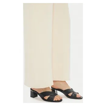 Dámské pantofle Nazouváky Lasocki WYL3454-11Z Černá 41