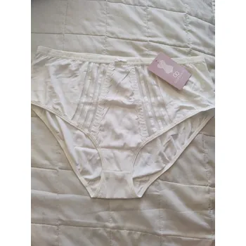 Kalhotky Dámské kalhotky Kalhotky Gorsenia K 569 Tivoli vel. 3XL