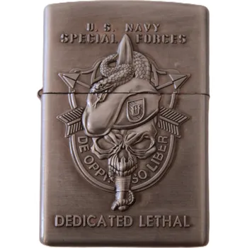 Zapalovač KANTAI Benzínový zapalovač U.S. NAVY - stříbrný mat