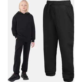 Chlapecké tepláky joggery černé 4F velikost 158 (12-13 let)