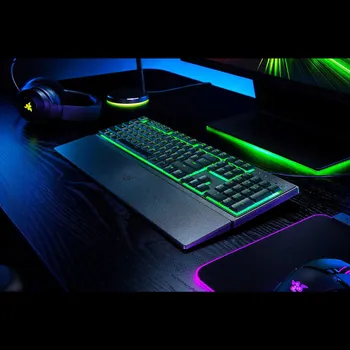 Klávesnice Razer Ornata V3 X, nízkoprofilová mechanická membránová klávesnice RGB, španělské kláv.
