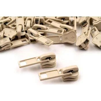 Zip Jezdec ke kostěným zipům No 5, střední, 02/306 béžová nejsv.