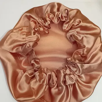 Saténová spací čepice – ručně šitá ochrana vlasů starorůžová