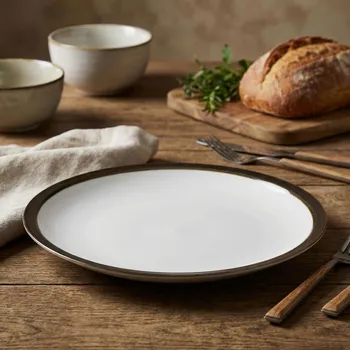 Talíř Porcelánový mělký obědový talíř AFFEK DESIGN CAL bílý 24 cm