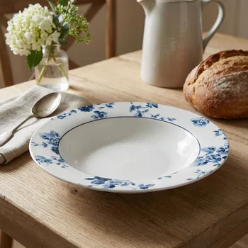 Talíř Porcelánový hluboký obědový talíř LAURA ASHLEY CHINA ROSE bílý 22 cm