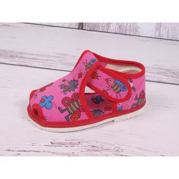 Dívčí obuv Bačkůrky papučky HP Čechtín 805 růžové s ježky a motýlky suchý zip velikost: 18