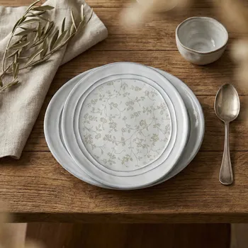 Talíř Porcelánový talíř / talířek LAURA ASHLEY ARTISAN WILD CLEMATIS 12 cm