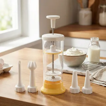 Příprava kávy TESCOMA Delicia 0,6 l bílý – plastový, ruční napěňovač mléka a smetany