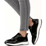 Nekompromisně stylové tenisky v kombinaci broušené a lakované