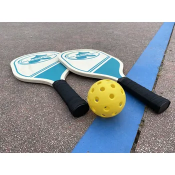 Pickleball set - 2 rakety a tři míčky