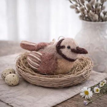 Velikonoční dekorace Gry & Sif Plstěný závěsný ptáček Lavender