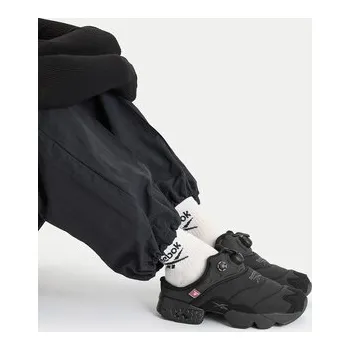 Dámské pantofle Nazouváky Reebok EO-INSTAPUMP FURY MULE 100230815 Černá 39